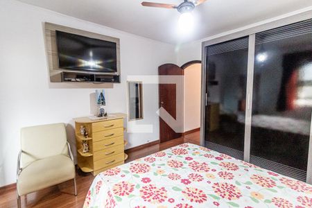 Casa à venda com 272m², 3 quartos e 2 vagasQuarto 3