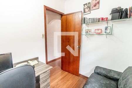 Casa à venda com 272m², 3 quartos e 2 vagasQuarto 2