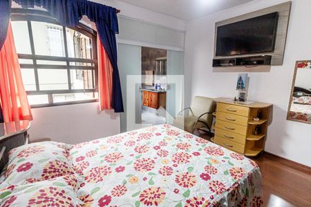 Casa à venda com 272m², 3 quartos e 2 vagasQuarto 3