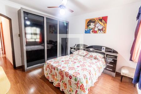 Casa à venda com 272m², 3 quartos e 2 vagasQuarto 3