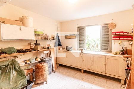 Casa à venda com 272m², 3 quartos e 2 vagasQuarto de Serviço