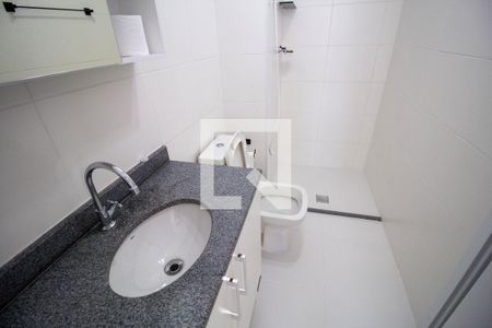 Apartamento para alugar com 38m², 2 quartos e 1 vaga Apartamento para alugar com 38m², 2 quartos e 1 vagaBanheiro