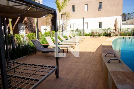 Apartamento para alugar com 38m², 2 quartos e 1 vaga Apartamento para alugar com 38m², 2 quartos e 1 vagaÁrea comum - Piscina