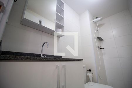 Apartamento para alugar com 38m², 2 quartos e 1 vaga Apartamento para alugar com 38m², 2 quartos e 1 vagaBanheiro