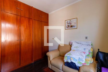 Casa à venda com 209m², 3 quartos e 3 vagas Casa à venda com 209m², 3 quartos e 3 vagasQuarto 2