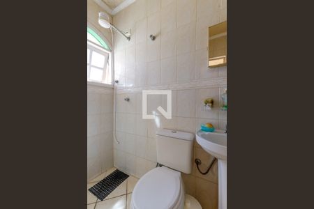 Casa à venda com 209m², 3 quartos e 3 vagas Casa à venda com 209m², 3 quartos e 3 vagasBanheiro Edícula