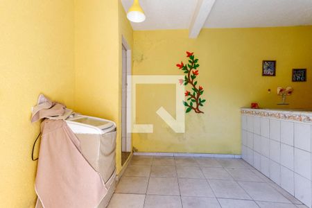 Casa à venda com 209m², 3 quartos e 3 vagas Casa à venda com 209m², 3 quartos e 3 vagasEdícula