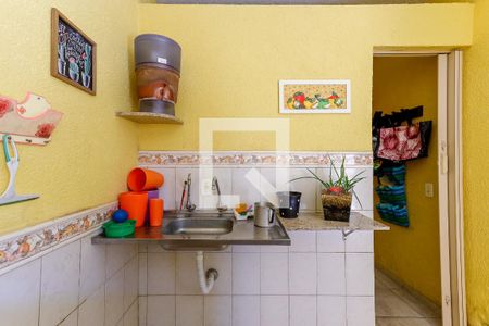 Casa à venda com 209m², 3 quartos e 3 vagas Casa à venda com 209m², 3 quartos e 3 vagasCozinha Edícula