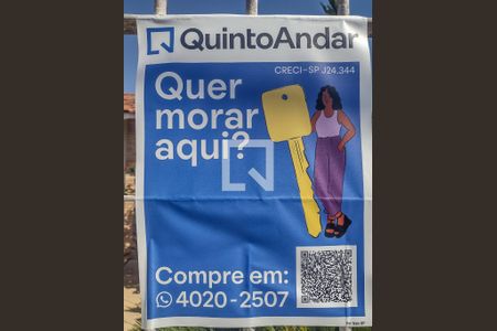 Casa à venda com 209m², 3 quartos e 3 vagas Casa à venda com 209m², 3 quartos e 3 vagasPlaca