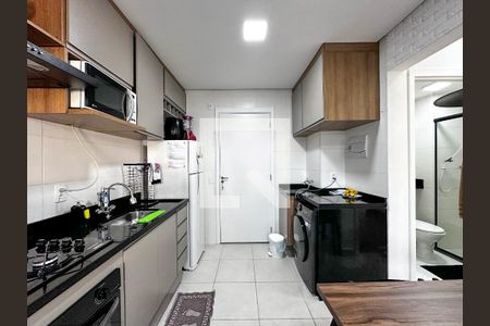Cozinha de apartamento para alugar com 2 quartos, 34m² em Vila Socorro, São Paulo