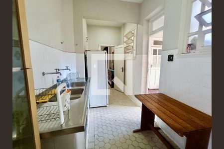 Apartamento à venda com 114m², 4 quartos e sem vaga Apartamento à venda com 114m², 4 quartos e sem vagaCopa / Cozinha