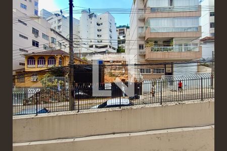 Sala vista  de apartamento à venda com 4 quartos, 114m² em Lagoa, Rio de Janeiro