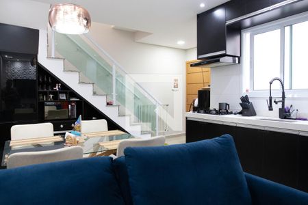 Sala de apartamento à venda com 2 quartos, 90m² em Parque Erasmo Assunção, Santo André