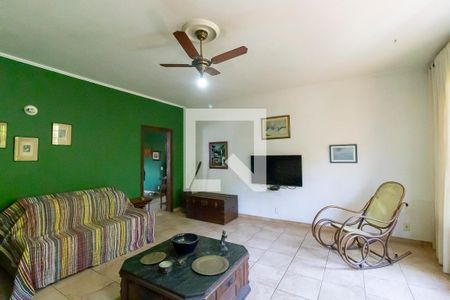 Sala de casa à venda com 3 quartos, 360m² em Parque São Quirino, Campinas