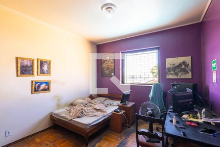 Casa à venda com 360m², 3 quartos e 2 vagas Casa à venda com 360m², 3 quartos e 2 vagasQuarto 2