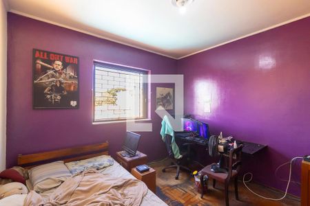 Casa à venda com 360m², 3 quartos e 2 vagas Casa à venda com 360m², 3 quartos e 2 vagasQuarto 2