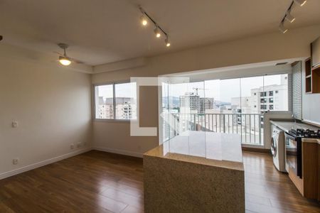 Sala de apartamento para alugar com 1 quarto, 47m² em Alphaville Empresarial, Barueri