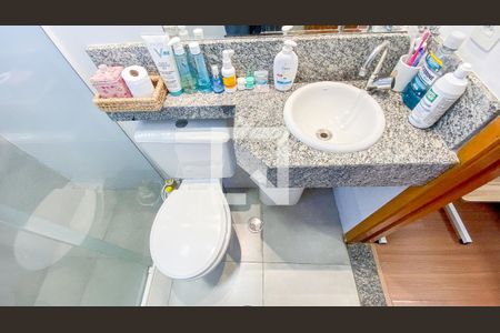 Apartamento à venda com 82m², 2 quartos e 1 vagaBanheiro da Suíte 