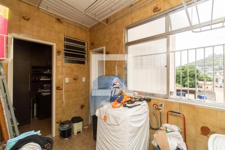 Apartamento à venda com 86m², 2 quartos e 1 vaga Apartamento à venda com 86m², 2 quartos e 1 vagaÁrea de Serviço