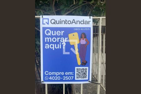 Apartamento à venda com 86m², 2 quartos e 1 vaga Apartamento à venda com 86m², 2 quartos e 1 vagaPlaquinha