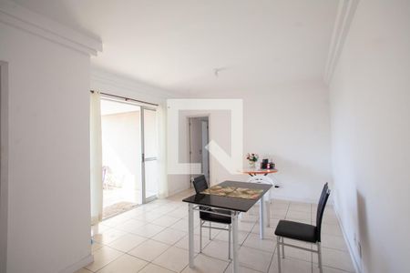 Sala de apartamento à venda com 3 quartos, 94m² em Vila Cloris, Belo Horizonte