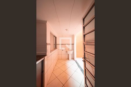 Casa à venda com 85m², 2 quartos e 1 vagaLavanderia