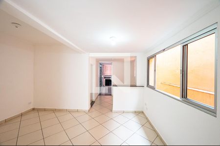 Sala de casa à venda com 2 quartos, 85m² em Vila do Encontro, São Paulo