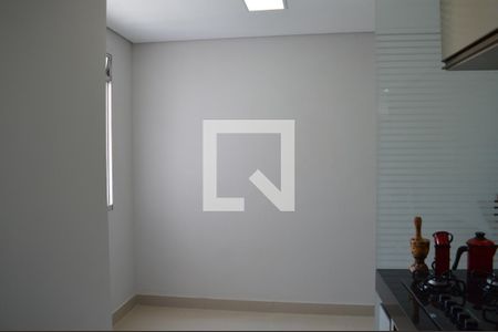 Apartamento à venda com 68m², 2 quartos e 1 vagaÁrea de Serviço