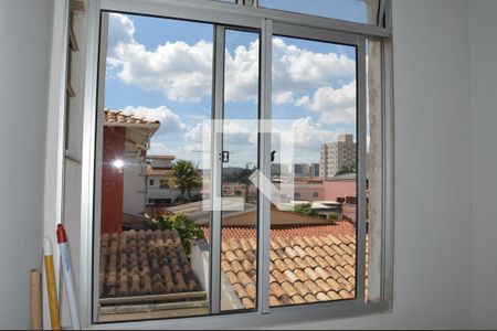 Apartamento à venda com 68m², 2 quartos e 1 vagaÁrea de Serviço