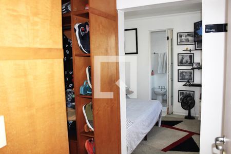 Apartamento à venda com 90m², 2 quartos e 2 vagasCloset da suíte