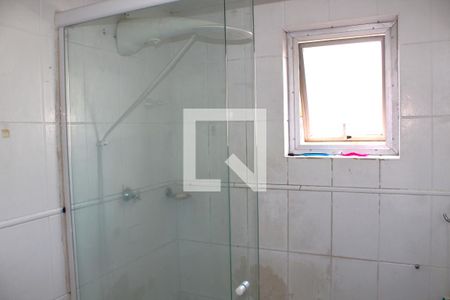 Apartamento à venda com 90m², 2 quartos e 2 vagasBanheiro da Suíte