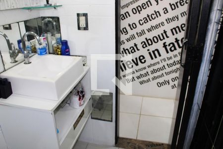 Apartamento à venda com 90m², 2 quartos e 2 vagasBanheiro