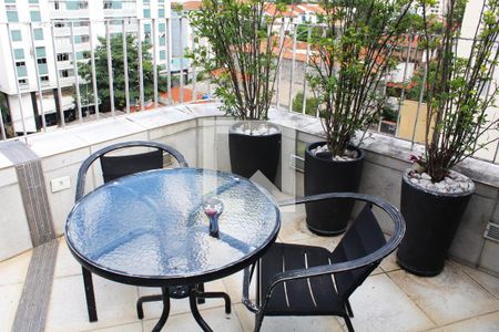 Apartamento à venda com 90m², 2 quartos e 2 vagasVaranda gourmet