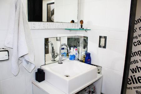 Apartamento à venda com 90m², 2 quartos e 2 vagasBanheiro