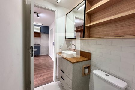 Apartamento à venda com 31m², 2 quartos e sem vaga Apartamento à venda com 31m², 2 quartos e sem vagaBanheiro