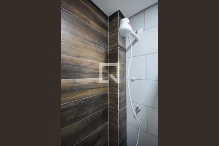 Apartamento para alugar com 28m², 1 quarto e sem vaga Apartamento para alugar com 28m², 1 quarto e sem vagaChuveiro do Banheiro