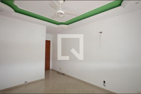 Sala de apartamento para alugar com 2 quartos, 168m² em Vista Alegre, Rio de Janeiro