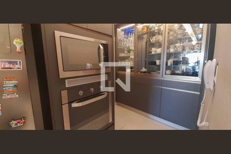 Apartamento à venda com 150m², 3 quartos e 2 vagasCozinha