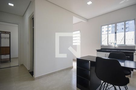 Sala de apartamento para alugar com 1 quarto, 28m² em Jardim Santo Antonio, São Paulo