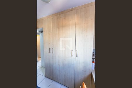 Apartamento à venda com 65m², 3 quartos e 1 vaga Apartamento à venda com 65m², 3 quartos e 1 vagaArmário do Quarto 3