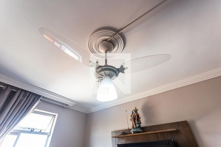 Apartamento à venda com 65m², 3 quartos e 1 vaga Apartamento à venda com 65m², 3 quartos e 1 vagaVentilador do Quarto 2