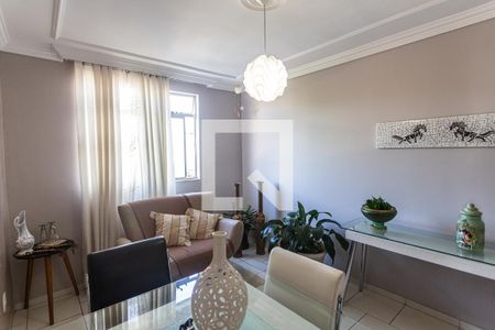Sala de apartamento à venda com 3 quartos, 65m² em Ipiranga, Belo Horizonte