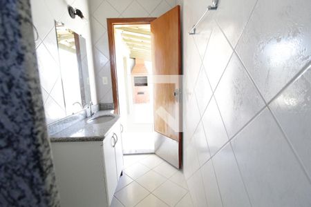 Apartamento para alugar com 296m², 4 quartos e 4 vagasBanheiro Social