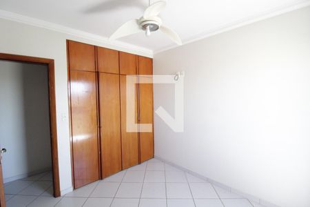 Quarto 1 de apartamento para alugar com 4 quartos, 296m² em Brasil, Uberlândia