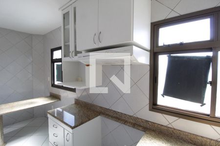 Apartamento para alugar com 296m², 4 quartos e 4 vagasCozinha