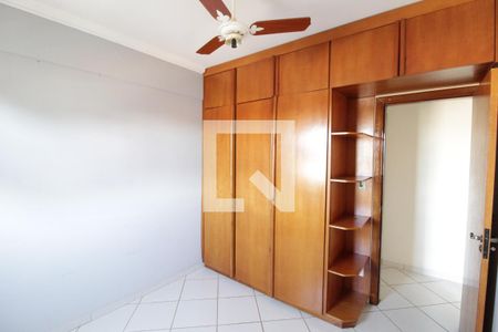 Quarto 2 de apartamento para alugar com 4 quartos, 296m² em Brasil, Uberlândia