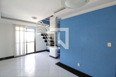 Sala de apartamento para alugar com 4 quartos, 296m² em Brasil, Uberlândia