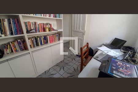 Casa à venda com 159m², 3 quartos e 2 vagasQuarto 