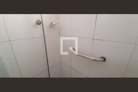 Casa à venda com 159m², 3 quartos e 2 vagasBanheiro