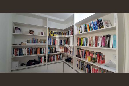 Casa à venda com 159m², 3 quartos e 2 vagasQuarto 